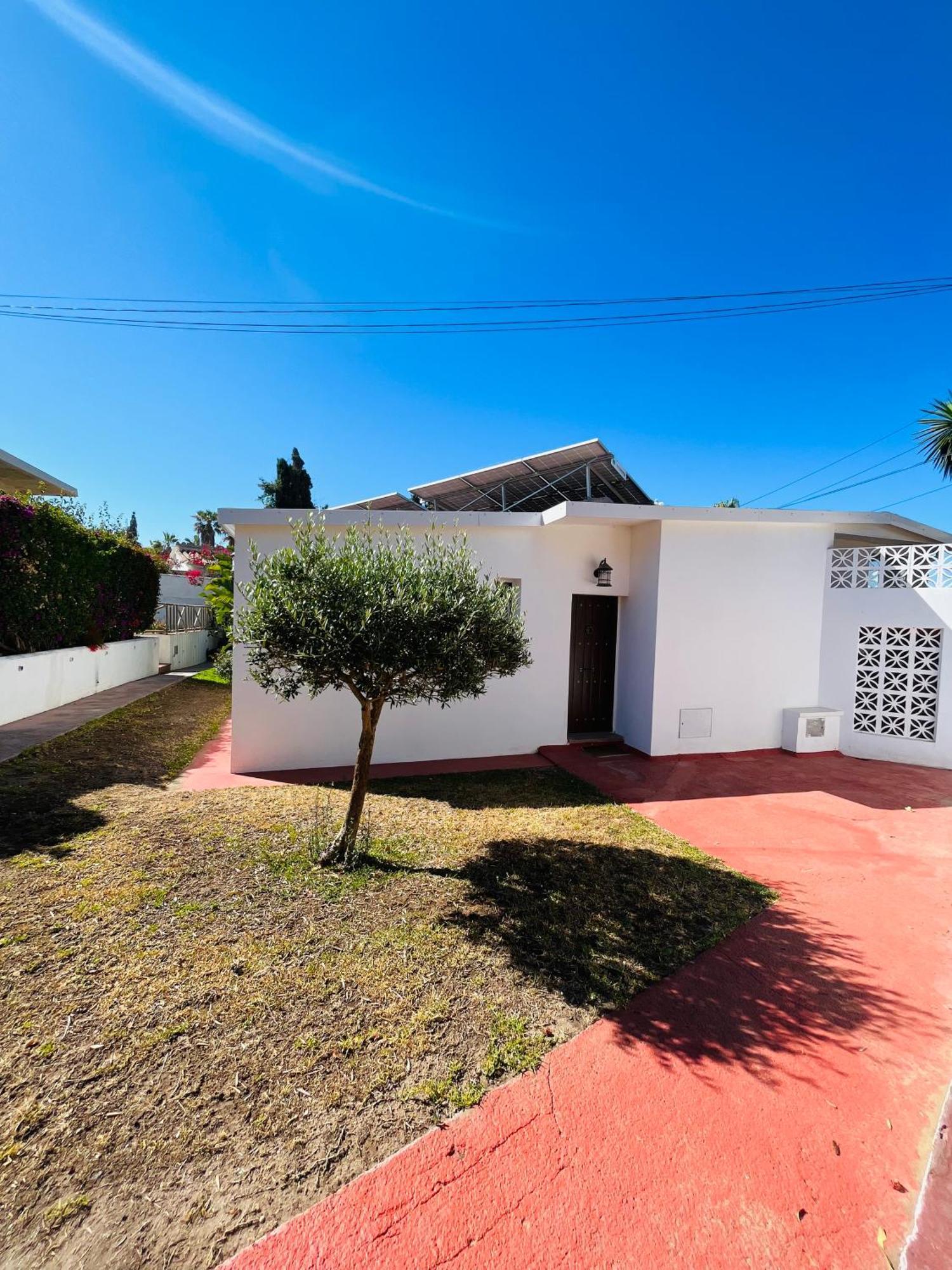 The Beach House Marbella Exterior photo